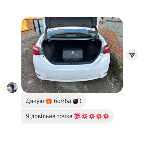 Органайзер Toyota з екошкіри чорний з чорною ниткою, M